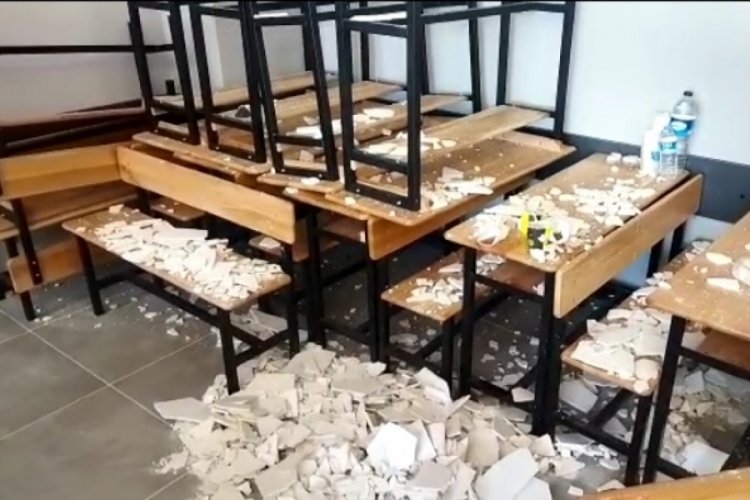 Oy kullanımı sırasında tavandan sıva par&ccedil;aları d&uuml;şt&uuml;!