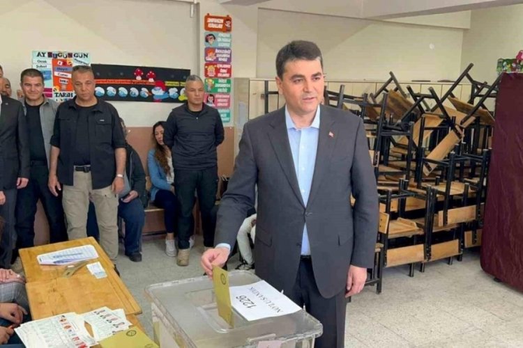 G&uuml;ltekin Uysal, oyunu Afyonkarahisar'da kullandı