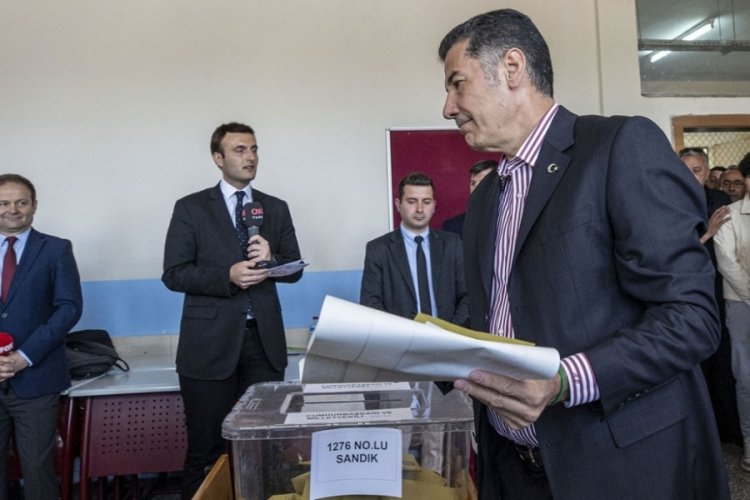 Sinan Oğan'ın oy kullandığı sandıktan &ccedil;ıkan sonu&ccedil;