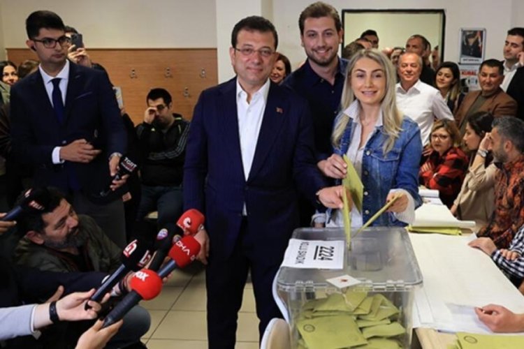 Ekrem İmamoğlu'nun sandığından Erdoğan birinci &ccedil;ıktı