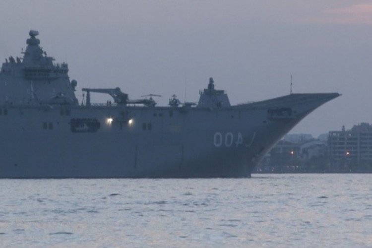 TCG Anadolu'yu İzmir'de 150 bine yakın ziyaret&ccedil;iyi ağırladı