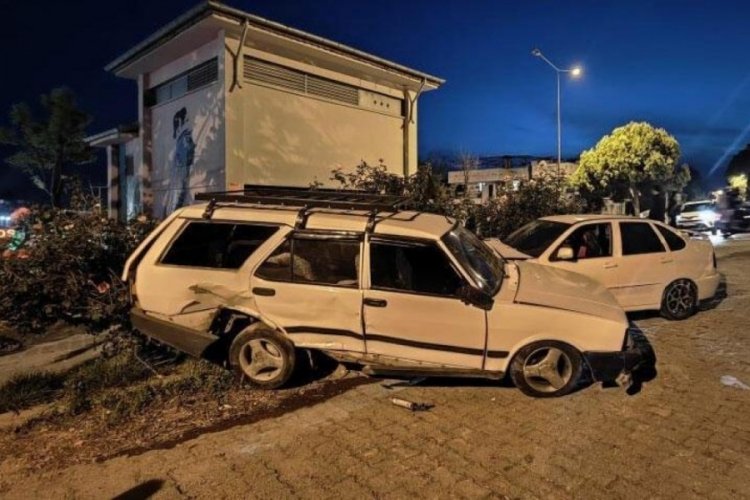 Aydın'da izinsiz kullandığı ara&ccedil;la kaza yaptı! Yaralı arkadaşını bırakıp ka&ccedil;tı
