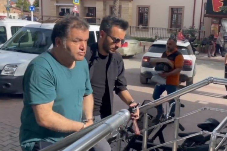 Bursa'da yakalanan hırsızın evinde onlarca &ccedil;alıntı eşya ele ge&ccedil;irildi