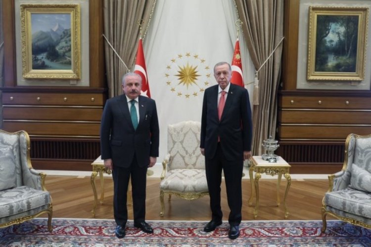 Cumhurbaşkanı Erdoğan, Mustafa Şentop'u K&uuml;lliyede kabul etti
