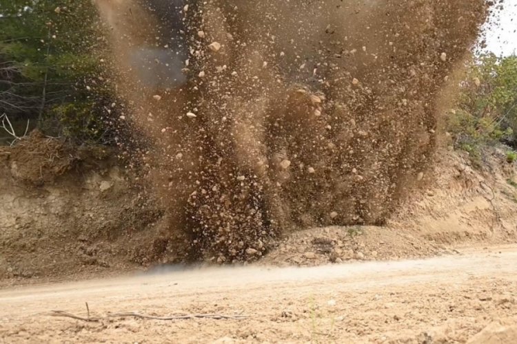 &Ccedil;anakkale Savaşı'ndan kalma top mermisi jandarma tarafından imha edildi