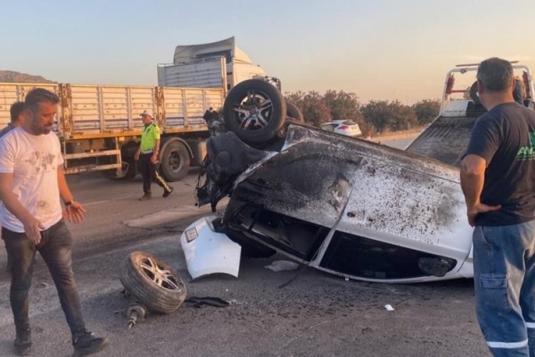 Adana'da feci kaza: 5 yaralı