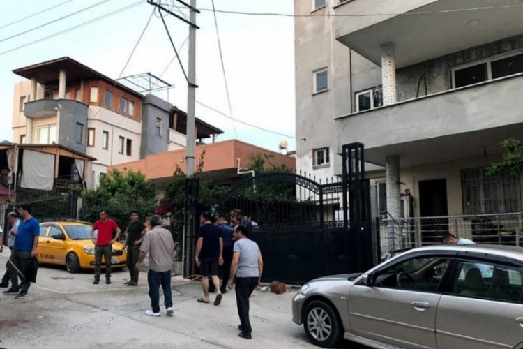 Adana'da boşanma aşamasındaki eşi ve akrabalarına ateş a&ccedil;tı