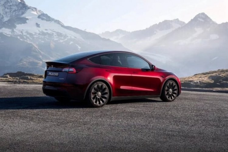 Musk duyurdu! Tesla'dan reklam kararı