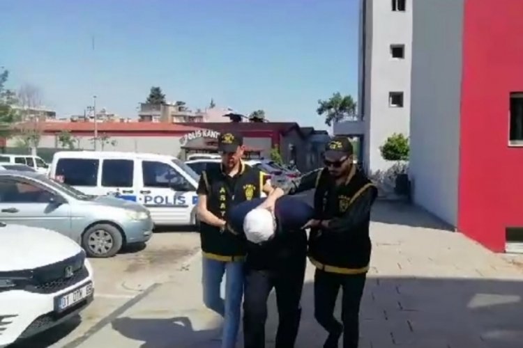 Eşini &ouml;ld&uuml;r&uuml;p, halasını ve kayınbiraderlerini yaralayan ş&uuml;pheli tutuklandı