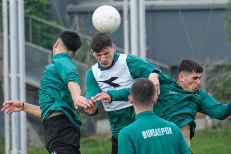 Bursaspor Nazilli Belediyespor ma&ccedil;ına hazırlanıyor