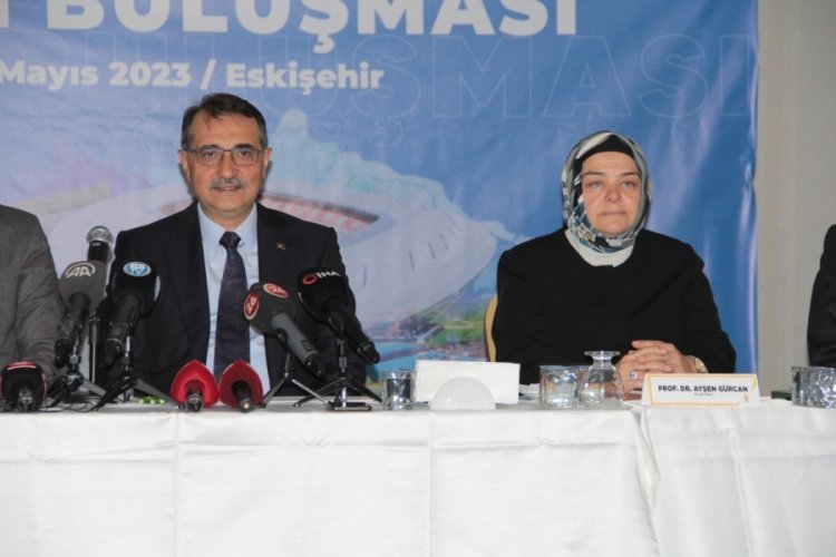 Fatih D&ouml;nmez'den depremzedelere hakaret edenlere ağır s&ouml;zler