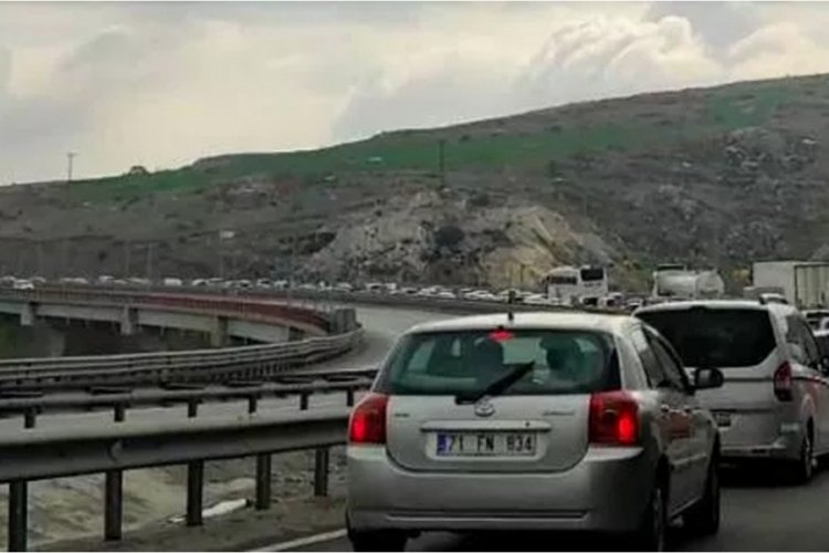 Ankara-Samsun karayolu trafiğe kapandı