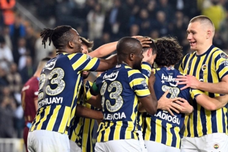 Fenerbah&ccedil;e, Trabzonspor'u 3 golle ge&ccedil;ti