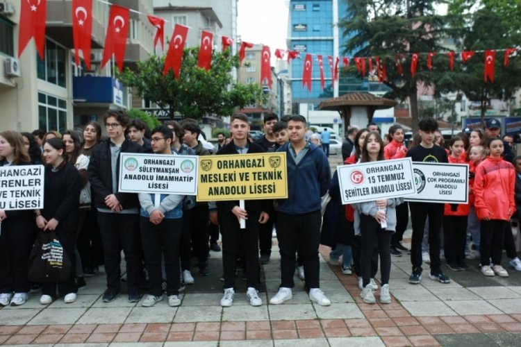 Bursa Orhangazi'de 19 Mayıs Atat&uuml;rk'&uuml; Anma Gen&ccedil;lik ve Spor Bayramı kutlandı
