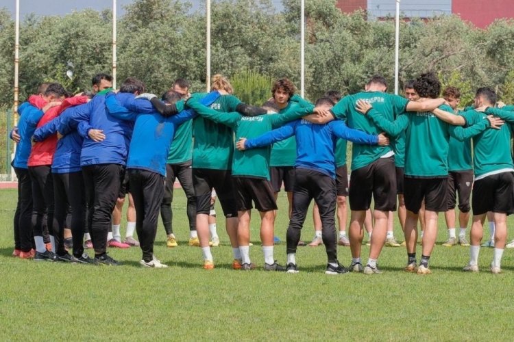 Bursaspor son antrenmanı Aydın'da yaptı