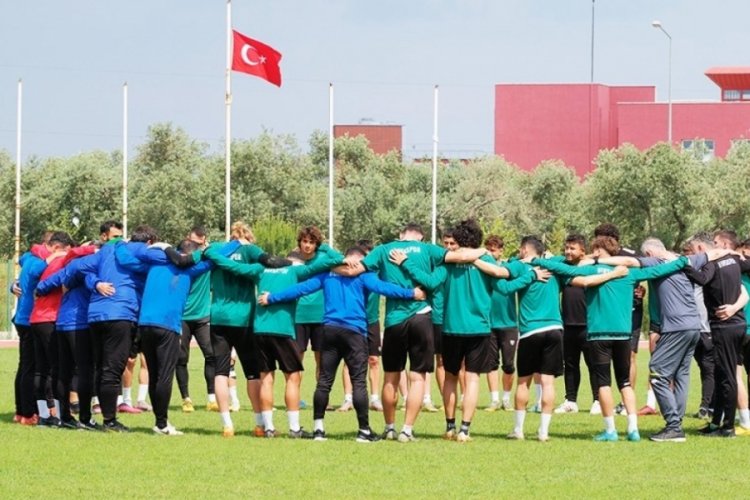 Bursaspor son ma&ccedil;a kenetlendi