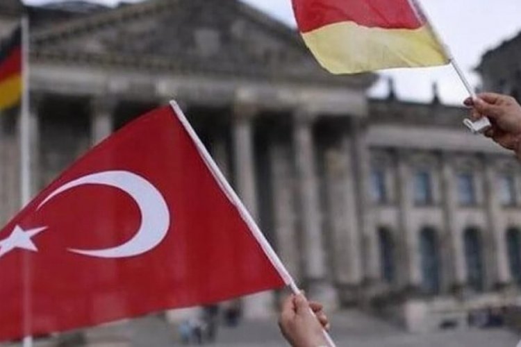 Almanya'da vatandaşlık reformu yasasında anlaşıldı: Gurbet&ccedil;ileri sevindiren gelişme