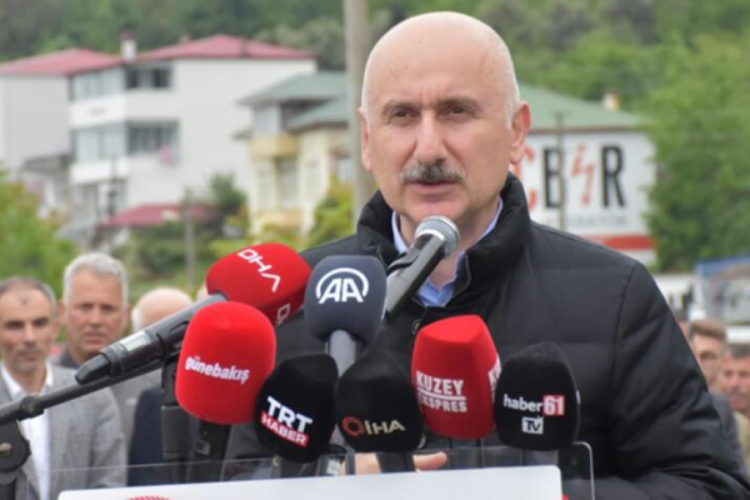 Bakan Karaismailoğlu: Bocalıyorlar, dengeleri bozuldu