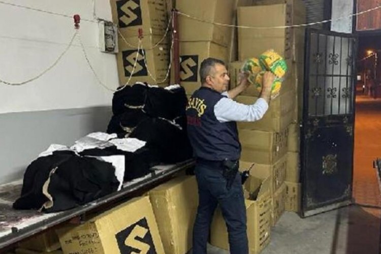 Mersin'de spor malzemesi dolandırıcılığına g&ouml;zaltı