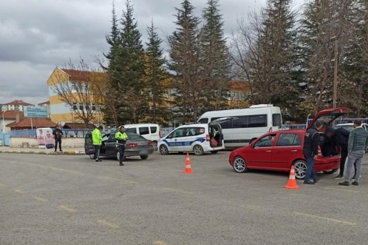 &Ccedil;orum'da aranan 24 şahsı polis yakaladı