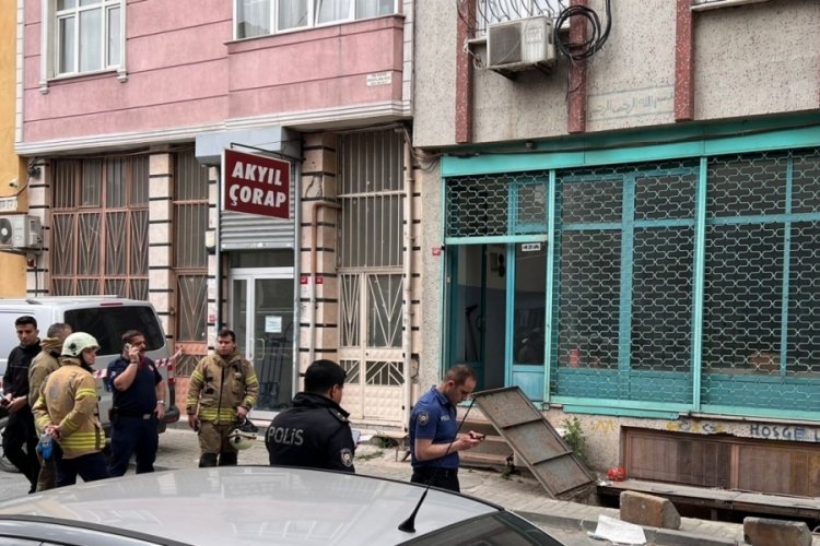 İstanbul'da iş&ccedil;i at&ouml;lyede &ouml;l&uuml; olarak bulundu