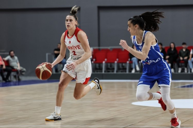 A Milli Kadın Basketbol Takımı, Yunanistan'ı mağlup etti