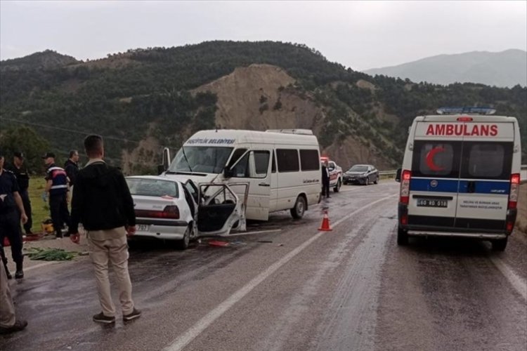 Tokat'taki trafik kazasında yaralanan  &ouml;ğrenciler taburcu edildi