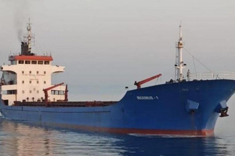 &Ccedil;anakkale Boğazı'nda kargo gemisi arıza yaptı