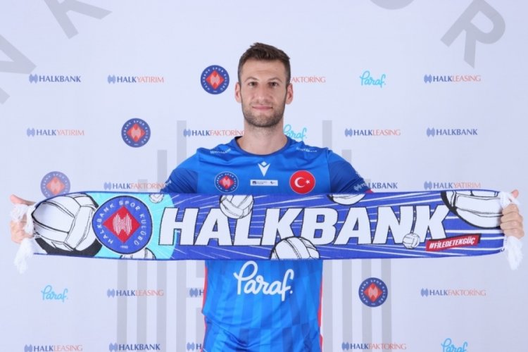 Halkbank Erkek Voleybol Takımı'nda Mustafa Ko&ccedil; ile yollar ayrıldı