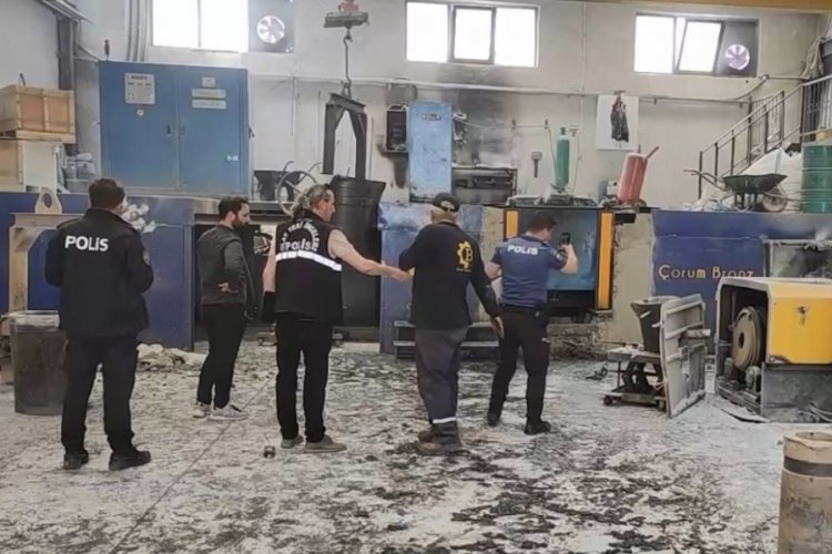 &Ccedil;orum'da &ccedil;elik d&ouml;k&uuml;m fabrikasında patlama!