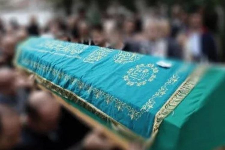 Kocaeli'nde k&ouml;t&uuml; koku ihbarının yapıldığı evden acı haber