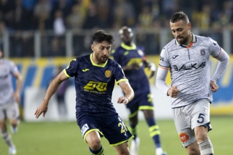 Başakşehir kupada finalde