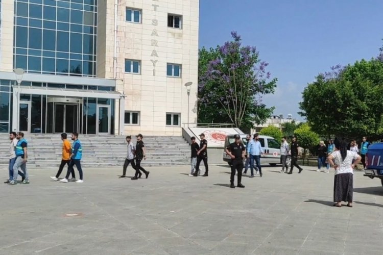 Mersin merkezli dolandırıcılık operasyonunda 22 şahıs g&ouml;zaltına alındı