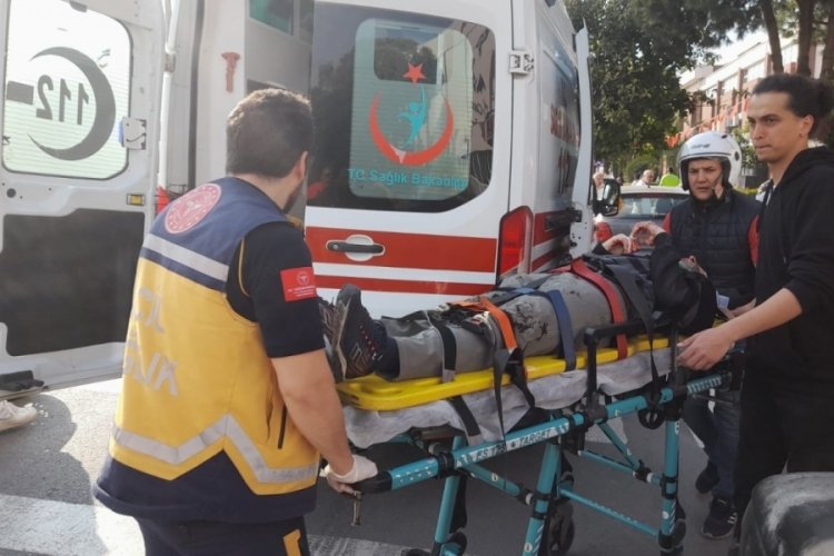 Zonguldak'ta motosikletin &ccedil;arptığı yaya yaralandı