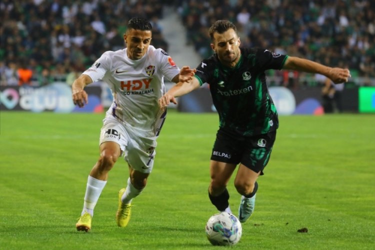 Ey&uuml;pspor play-off'ta yarı finale y&uuml;kseldi