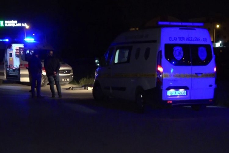 Bursa'da sokakta bı&ccedil;aklanarak &ouml;ld&uuml;r&uuml;lm&uuml;ş halde bulundu!
