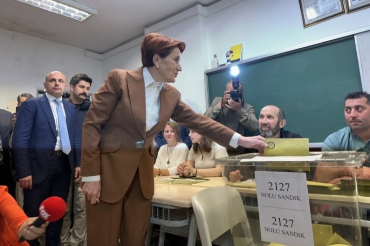 İYİ Parti Genel Başkanı Meral Akşener oyunu kullandı