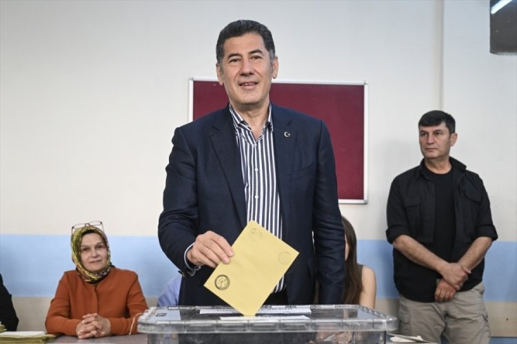 Sinan Oğan oyunu kullandı