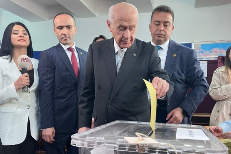 Devlet Bah&ccedil;eli oyunu kullandı