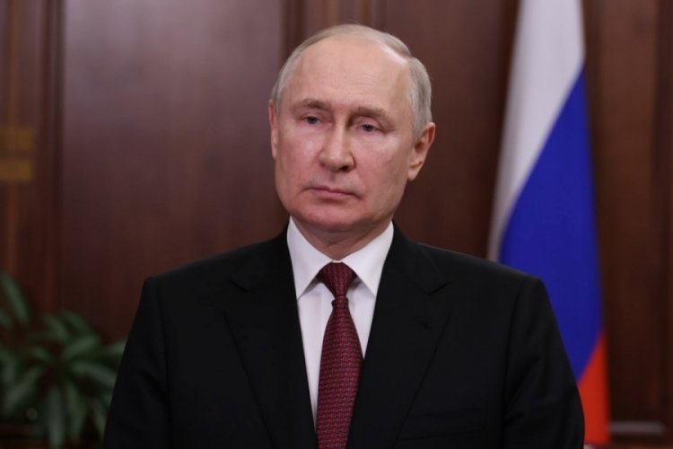Putin, Azerbaycan Bağımsızlık G&uuml;n&uuml;'n&uuml; kutladı