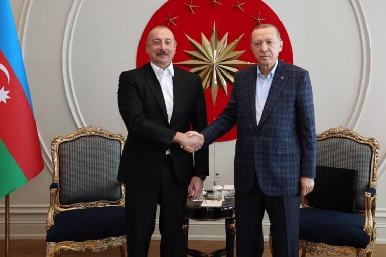İlham Aliyev, Cumhurbaşkanı Erdoğan'ı tebrik etti