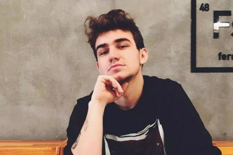 Berkcan G&uuml;ven'den dikkat &ccedil;eken se&ccedil;im paylaşımı