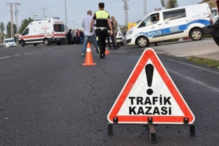 Isparta'da otomobille tırın &ccedil;arpışması sonucu 1 kişi hayatını kaybetti