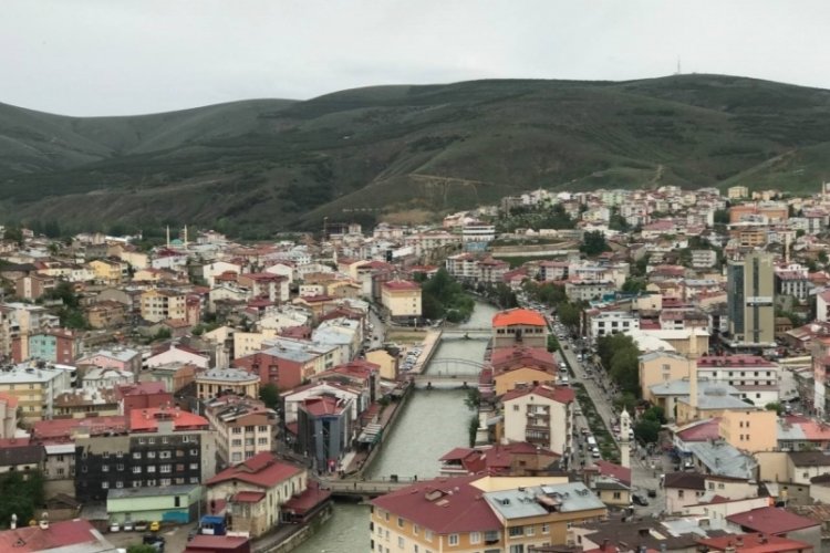 Bayburt se&ccedil;imlerde birinciliği kaptırmıyor