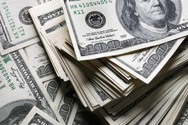 Dolar artışını s&uuml;rd&uuml;r&uuml;yor