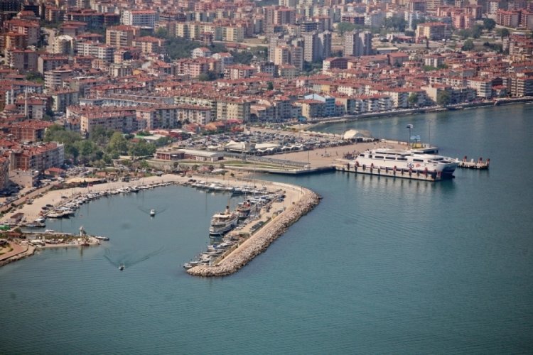 Mudanya'da yat limanının BURULAŞ tarafından işletilmesine iptal