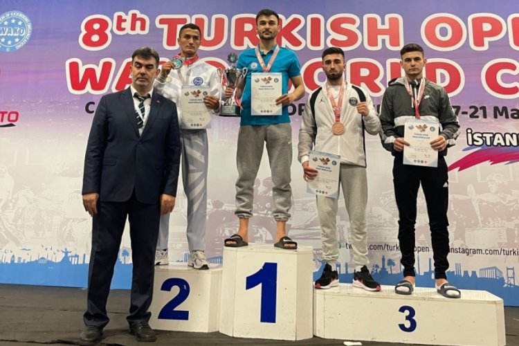 Kick boks turnuvasında Yıldırım r&uuml;zgarı