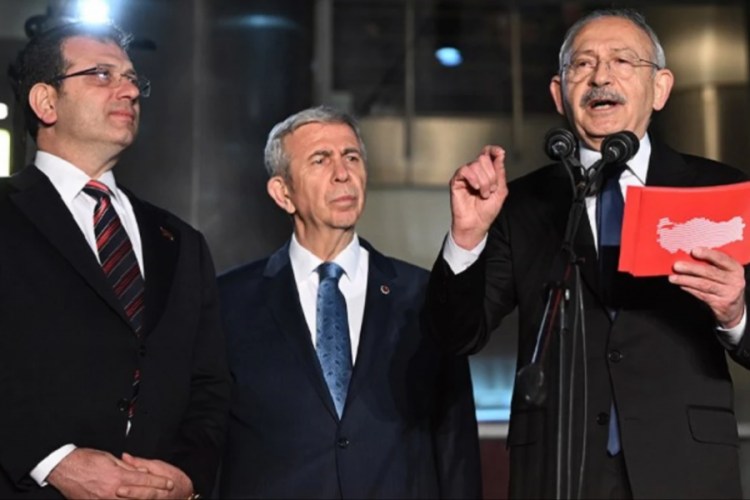 CHP'de kurultay tartışması: Genel Başkanlık koltuğu i&ccedil;in İmamoğlu'nun adı &ouml;ne &ccedil;ıkıyor