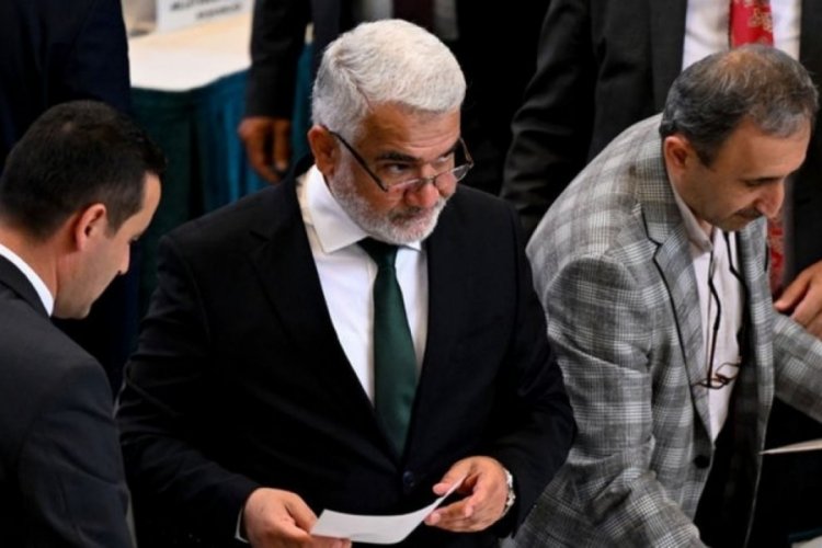 H&Uuml;DA-Par Genel Başkanı Yapıcıoğlu'ndan yemin metni a&ccedil;ıklaması