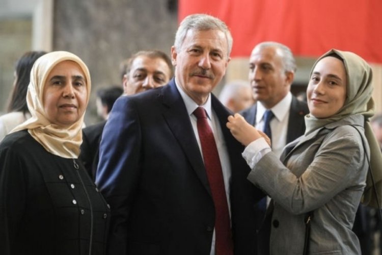 Gelecek Partisi milletvekilleri CHP'ye istifa dilek&ccedil;elerini verdi
